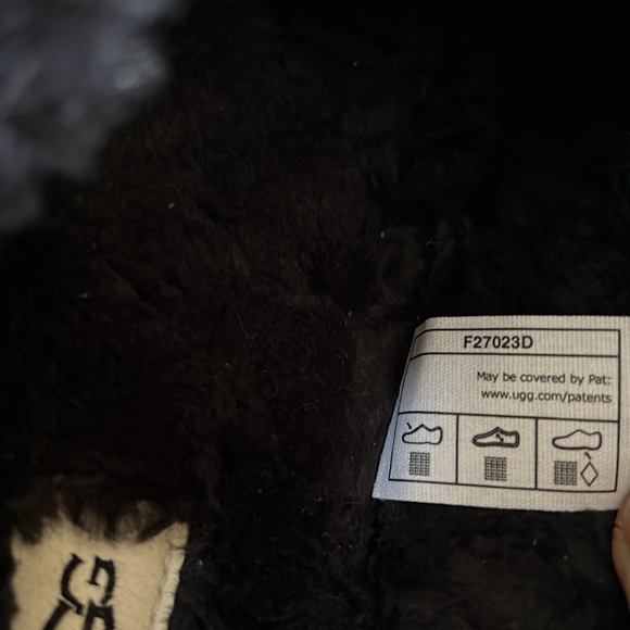 UGG Women’s Fuzz Sugar Slide - Picture 14 of 16